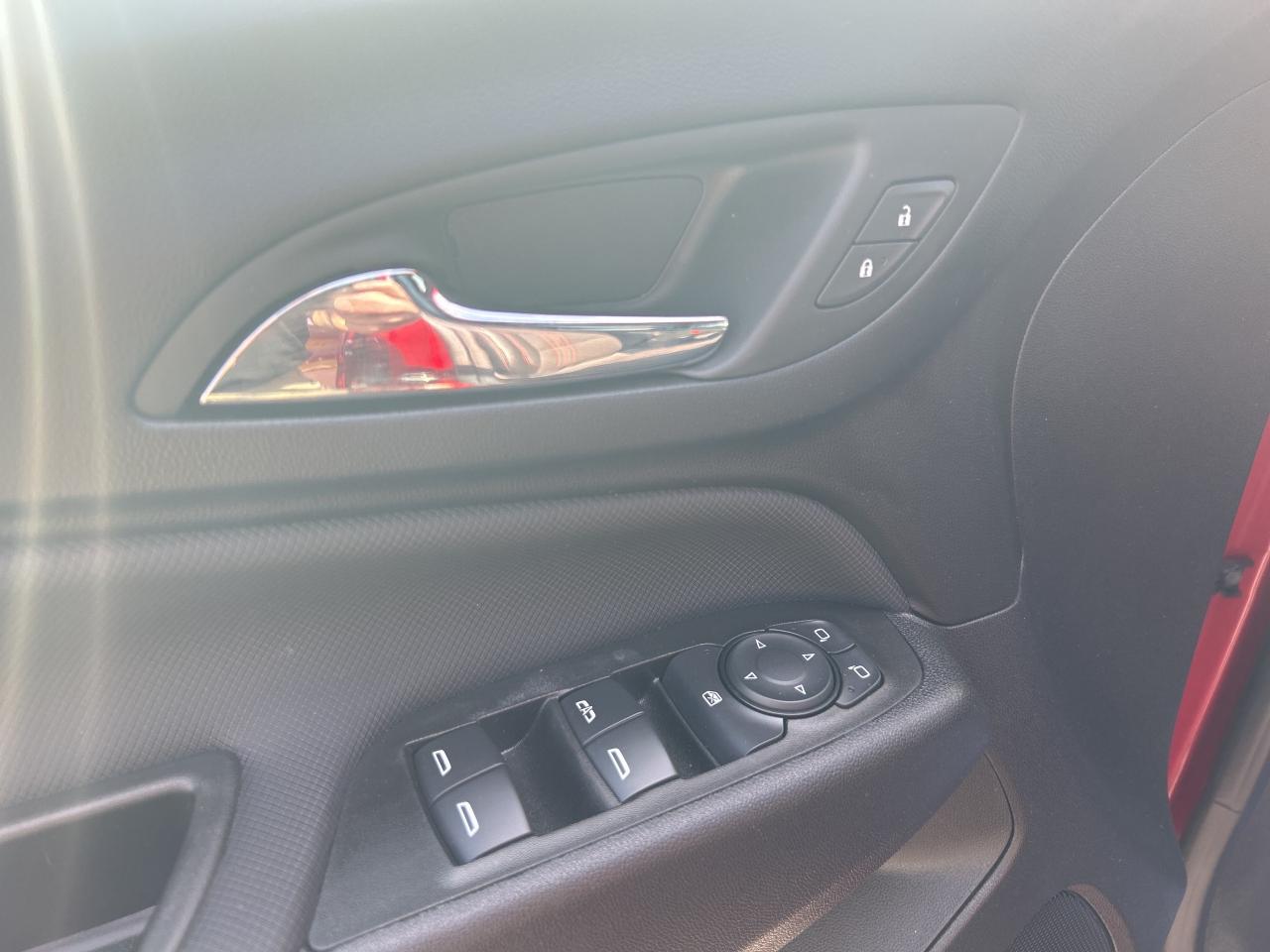 2024 Chevrolet Equinox RS Photo