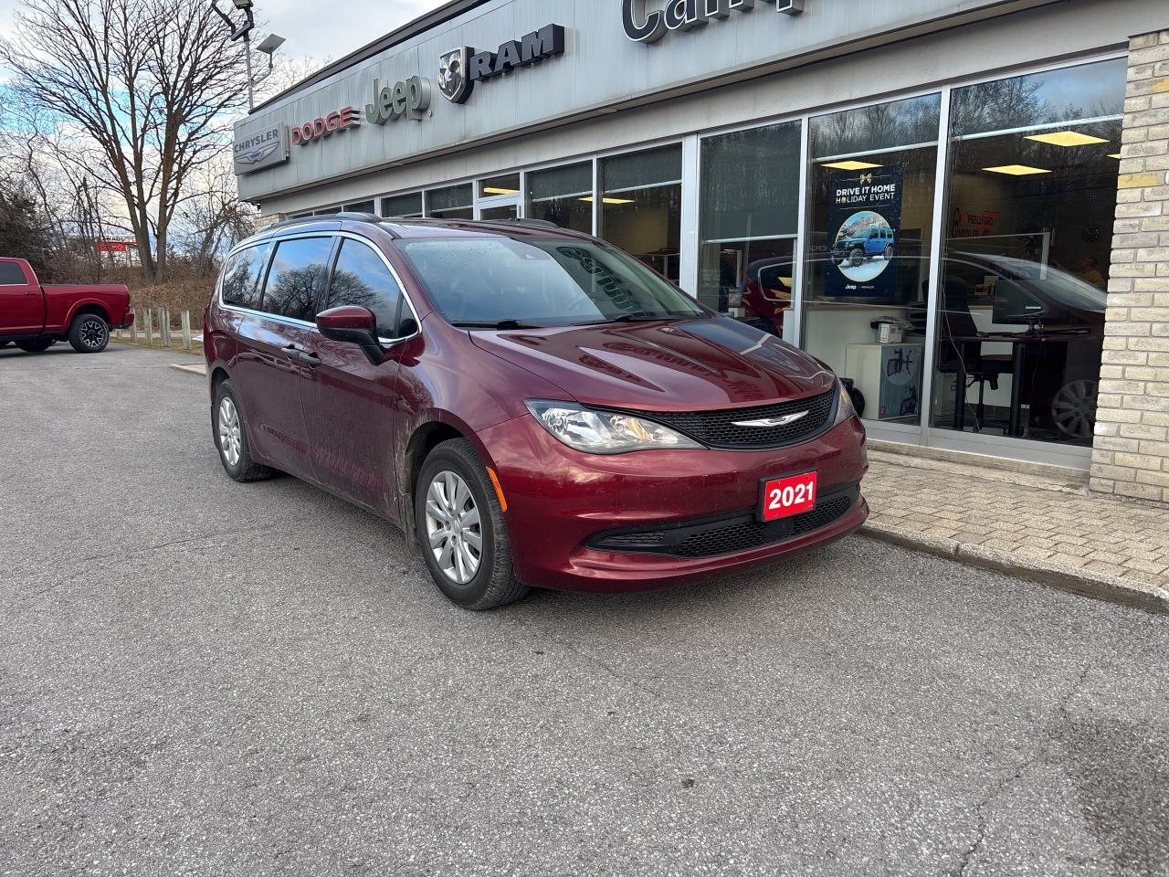 2021 Chrysler Grand Caravan SE Photo