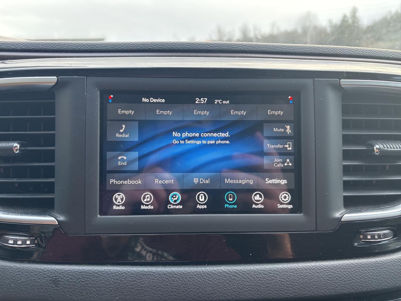 2021 Chrysler Grand Caravan SE Photo