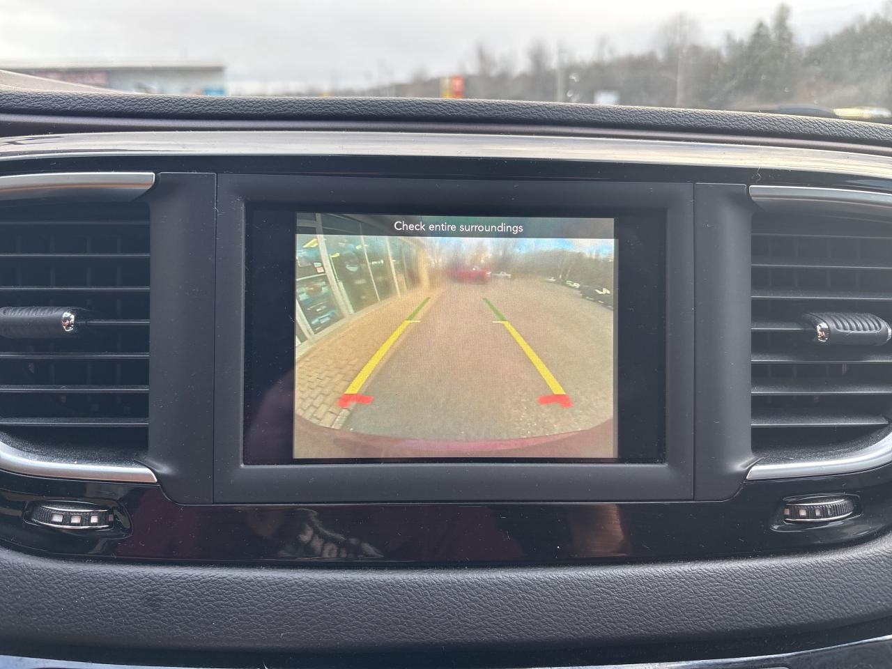 2021 Chrysler Grand Caravan SE Photo