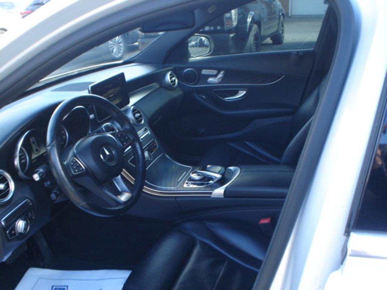 2018 Mercedes-Benz C-Class C 300 4MATIC Sedan Photo