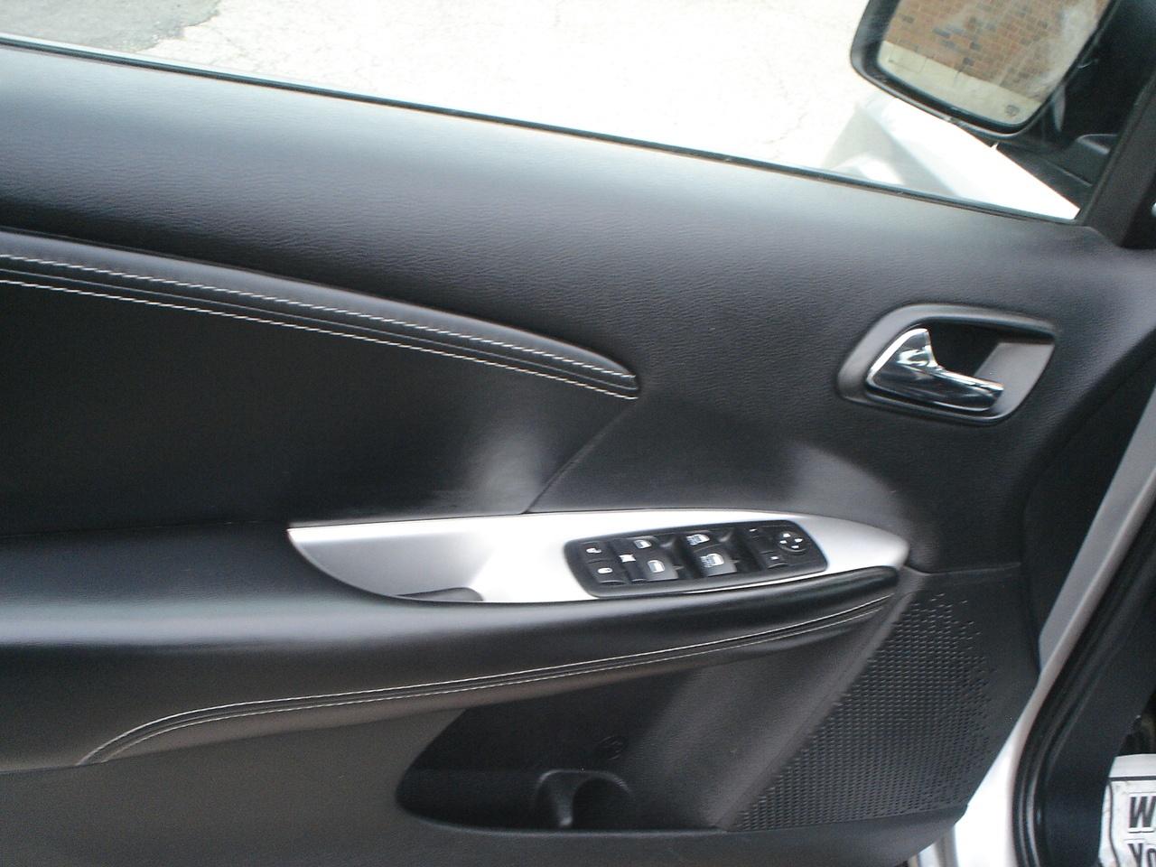 2015 Dodge Journey AWD 4dr R/T Photo