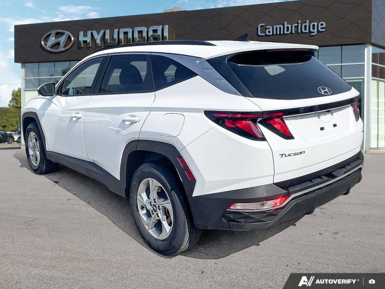 2023 Hyundai Tucson Preferred AWD   Heated Seats   Carplay Photo