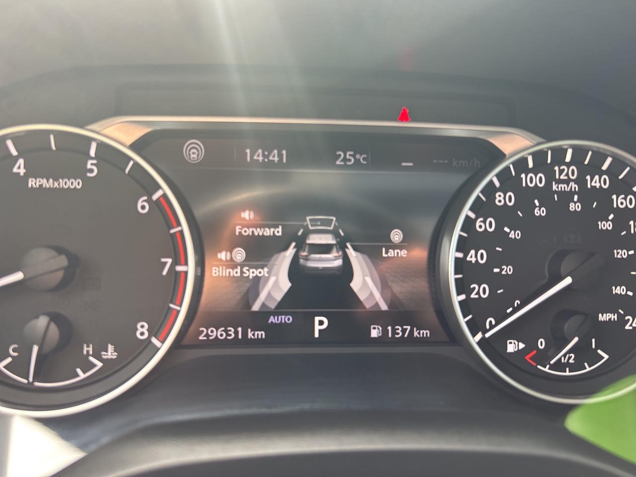 2023 Nissan Rogue SV MOONROOF Photo