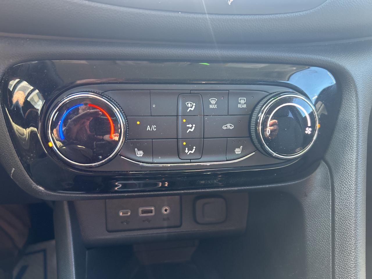 2023 Buick Encore GX Preferred GX ST Photo