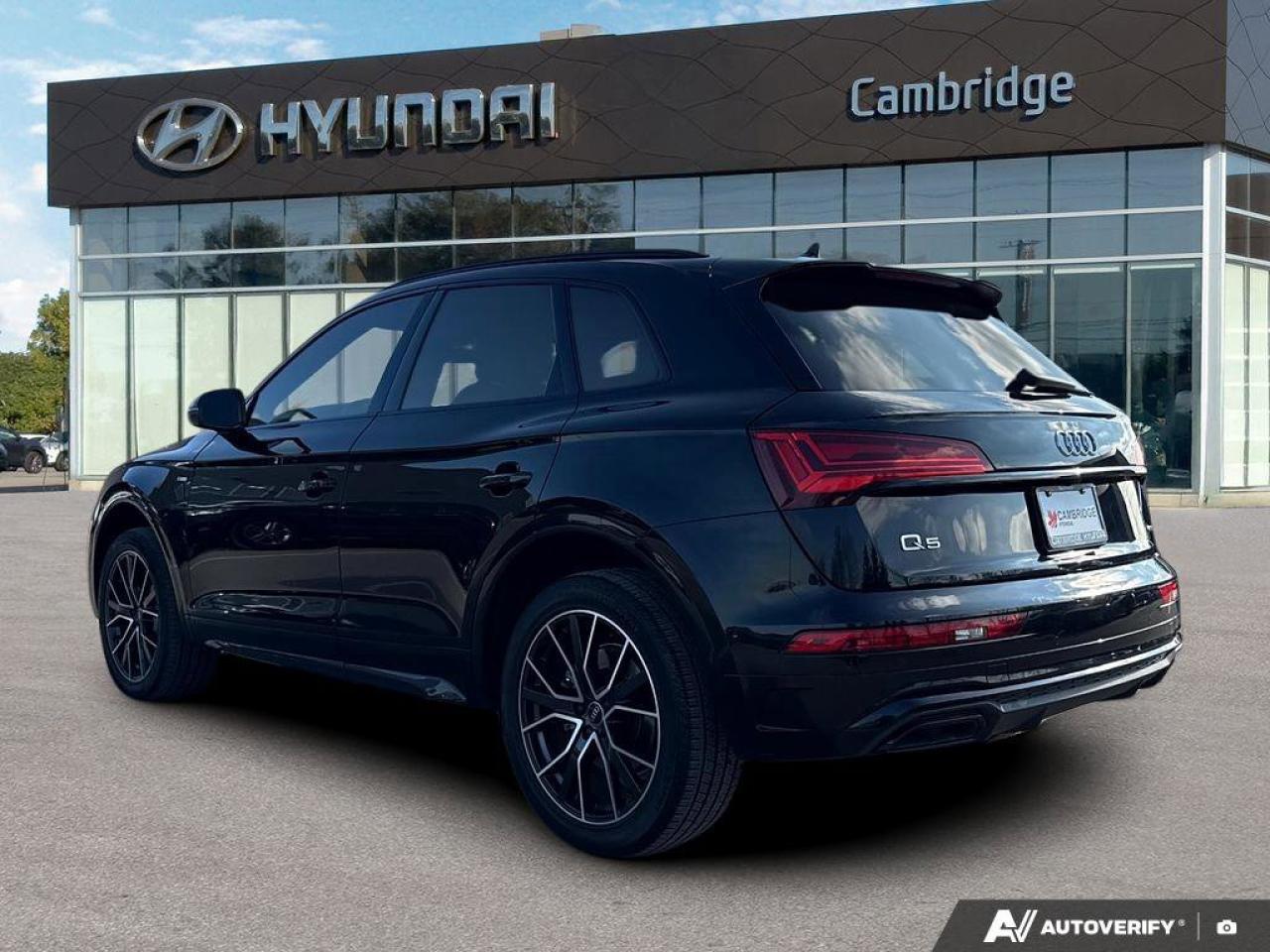 2021 Audi Q5 Technik Photo