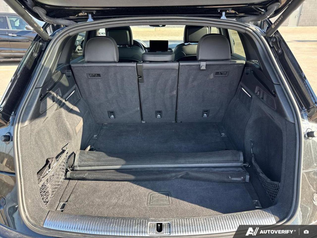 2021 Audi Q5 Technik Photo