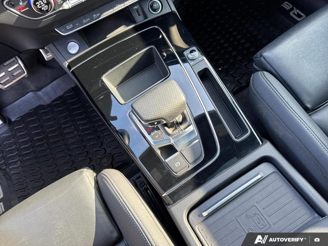 2021 Audi Q5 Technik Photo