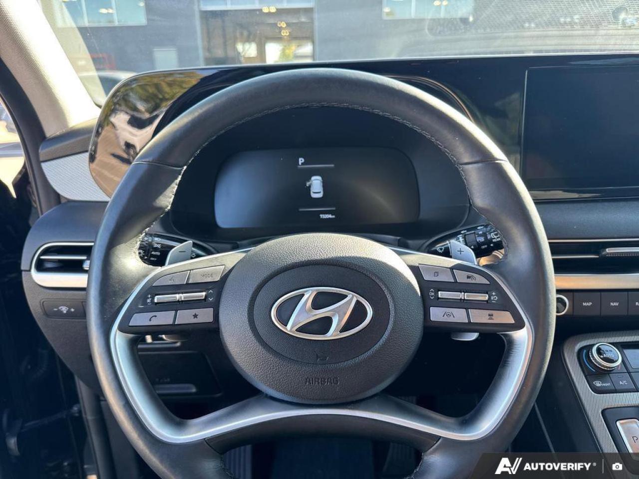 2024 Hyundai PALISADE Preferred 8-Passenger AWD   Sunroof   Heated Seats Photo