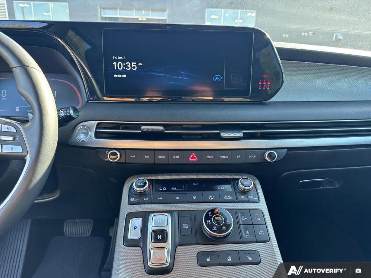 2024 Hyundai PALISADE Preferred 8-Passenger AWD   Sunroof   Heated Seats Photo