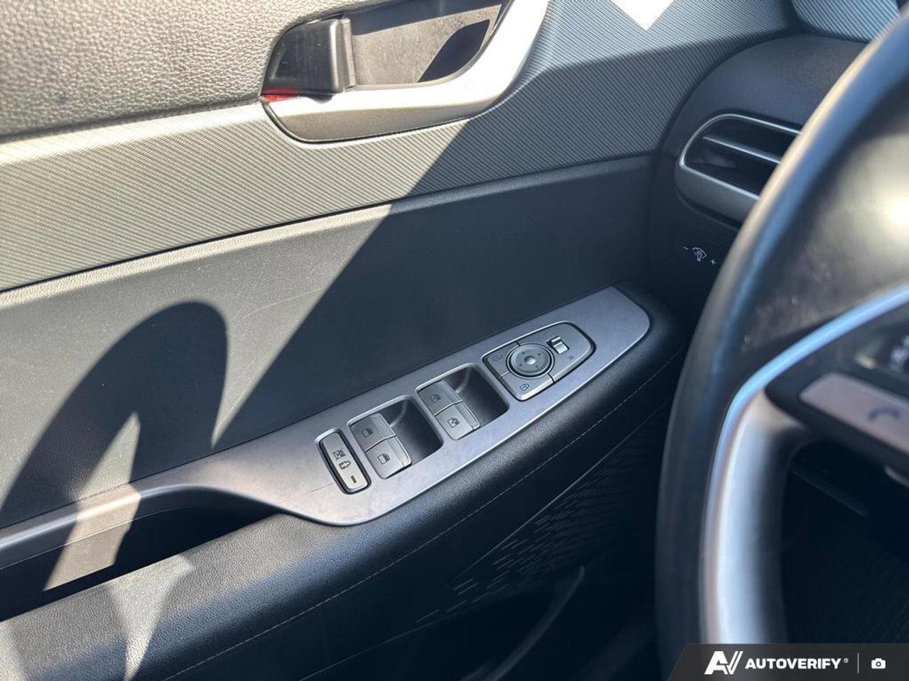 2024 Hyundai PALISADE Preferred 8-Passenger AWD   Sunroof   Heated Seats Photo