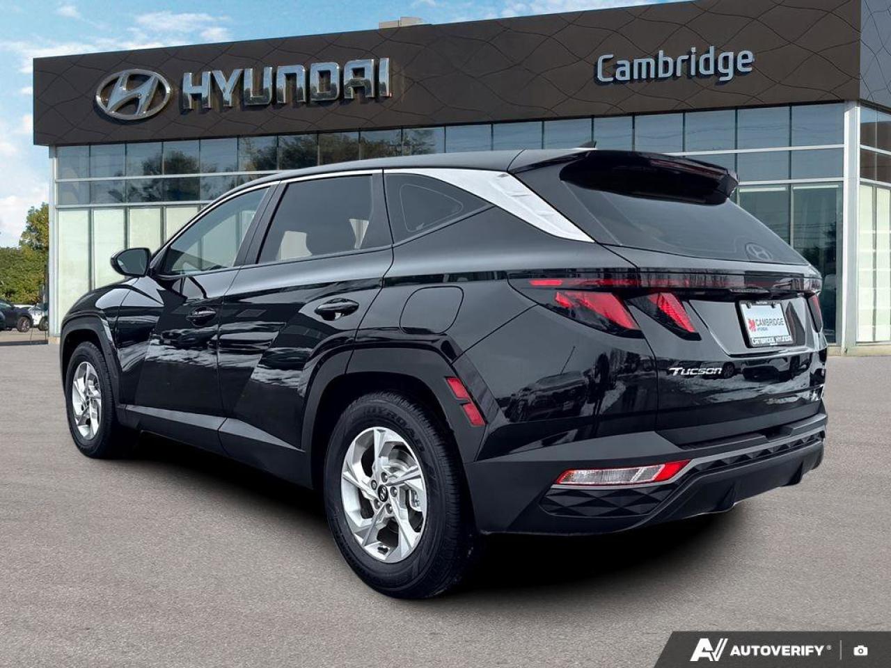 2023 Hyundai Tucson Essential Photo4