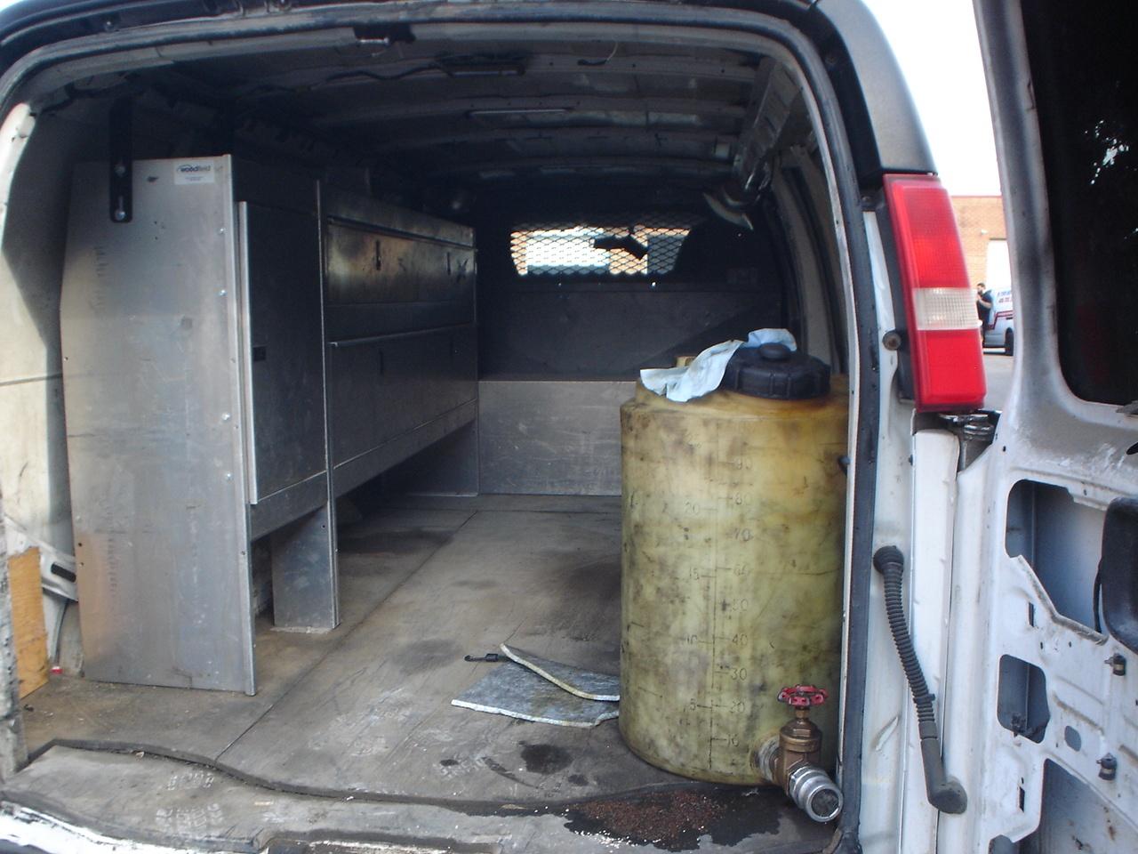 2014 GMC Savana Cargo Van RWD 2500 155" Photo