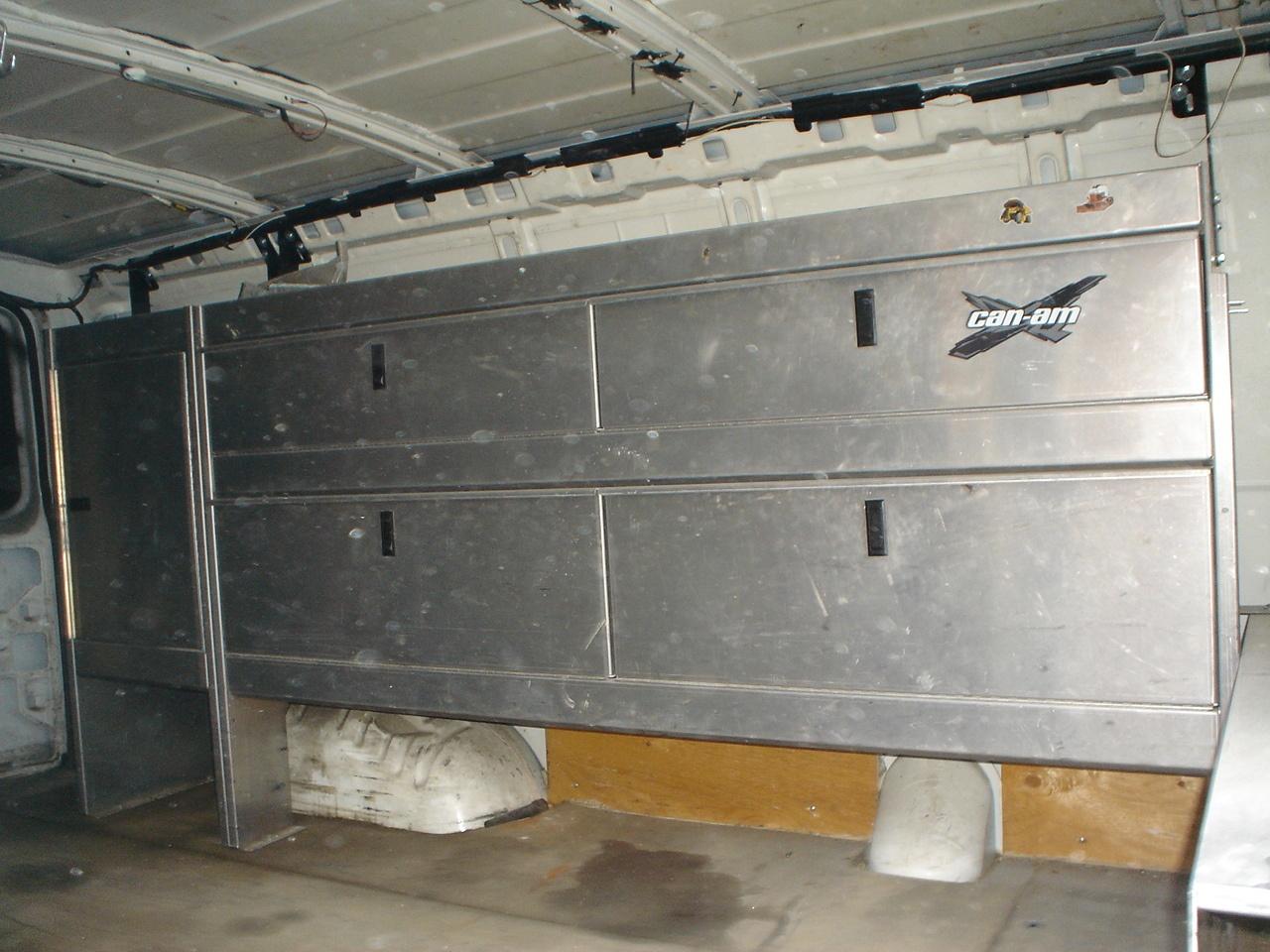 2014 GMC Savana Cargo Van RWD 2500 155" Photo