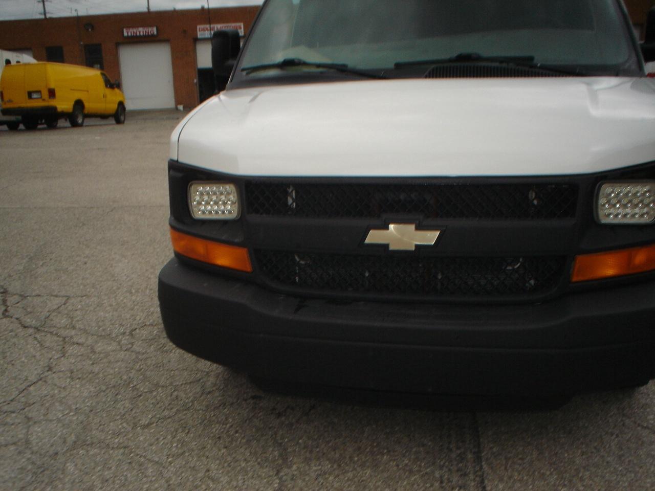 2013 Chevrolet Express 2500  Photo