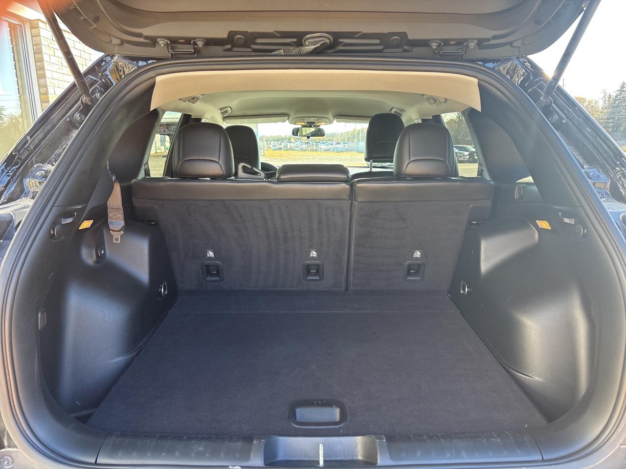 2020 Jeep Cherokee Trailhawk Photo