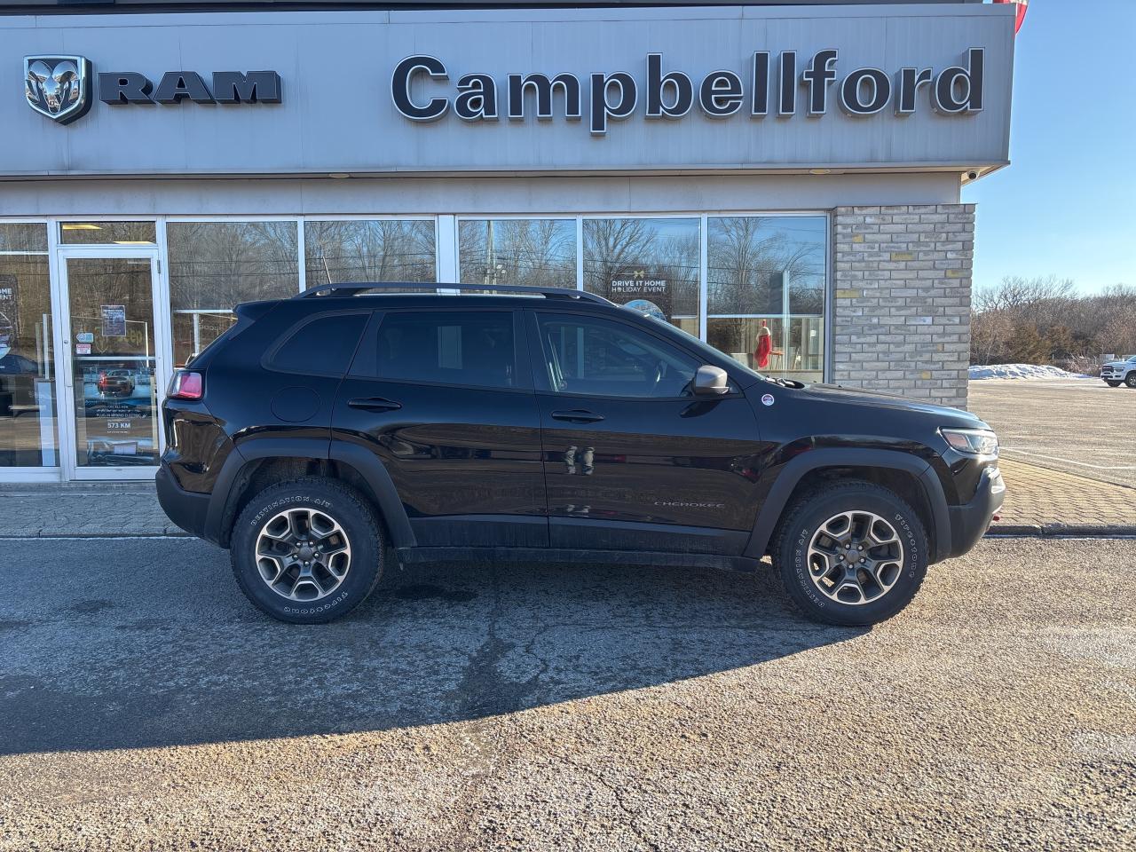 2020 Jeep Cherokee Trailhawk Photo3