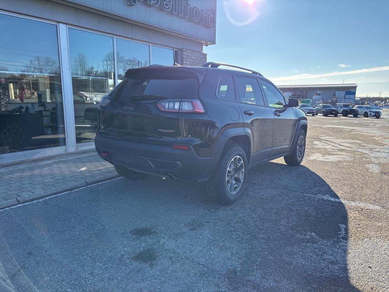 2020 Jeep Cherokee Trailhawk Photo