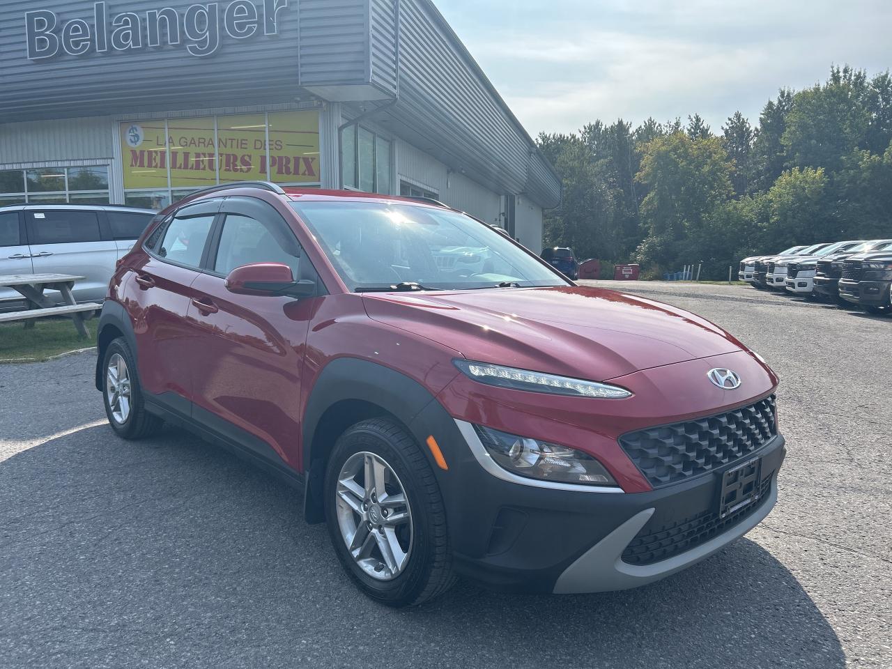 2022 Hyundai KONA Essential AWD Photo