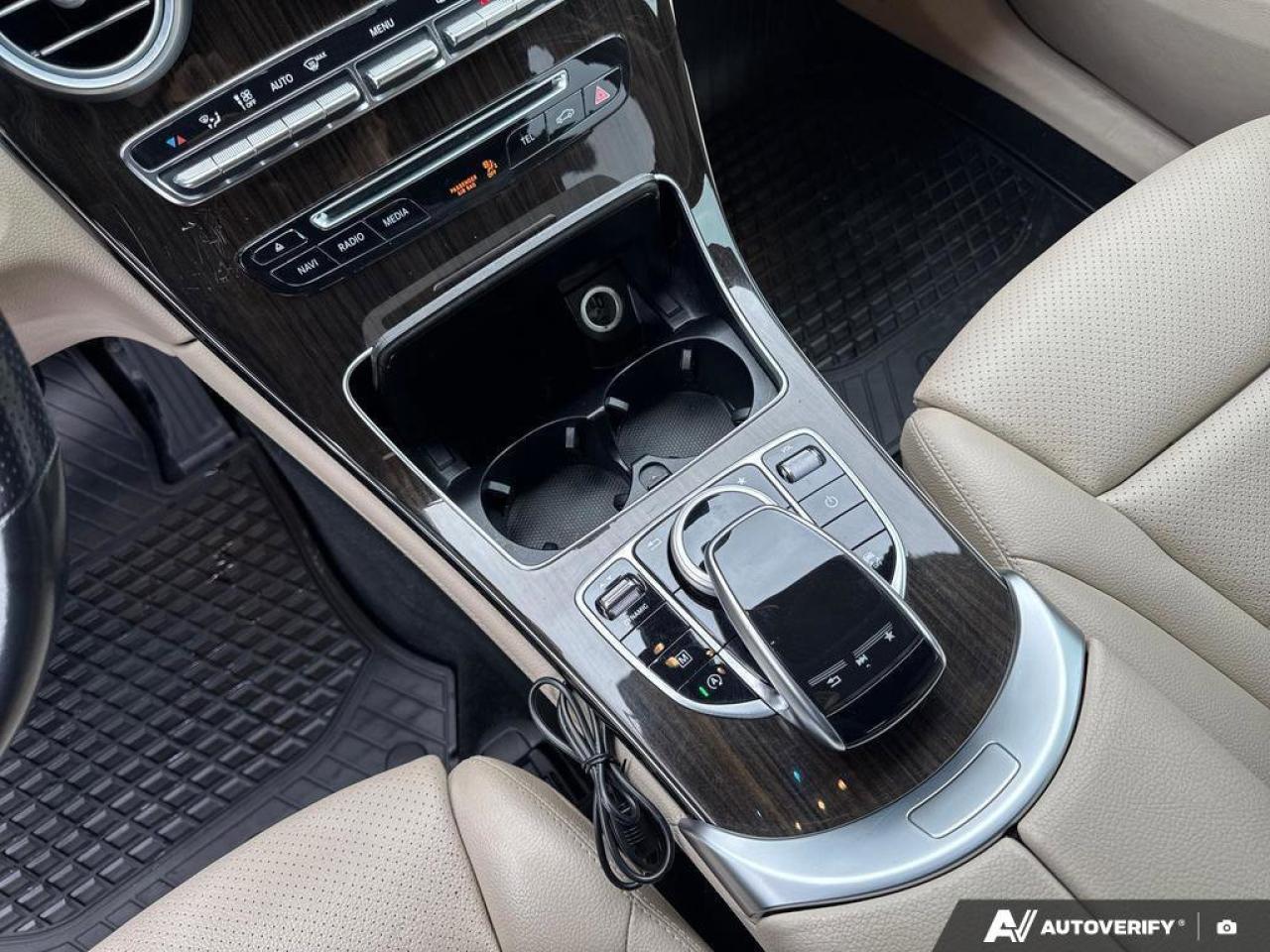 2019 Mercedes-Benz GLC GLC 300 Photo