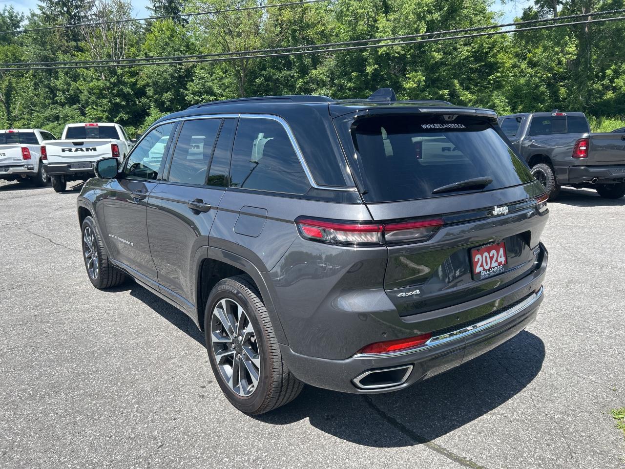 2024 Jeep Grand Cherokee Overland Photo4