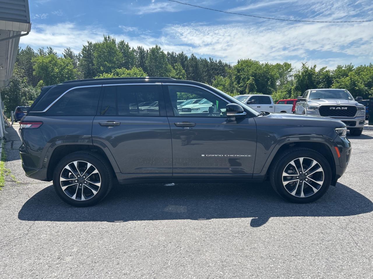 2024 Jeep Grand Cherokee Overland Photo