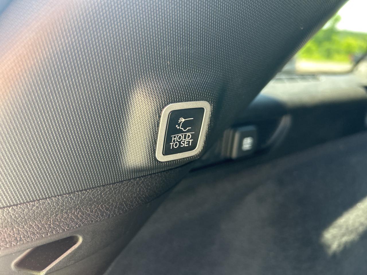 2024 Jeep Grand Cherokee Overland Photo