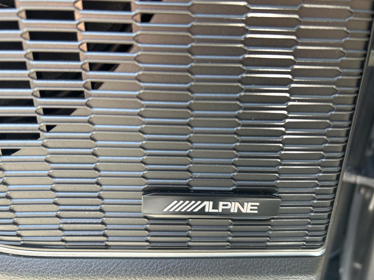 2024 Jeep Grand Cherokee Overland Photo