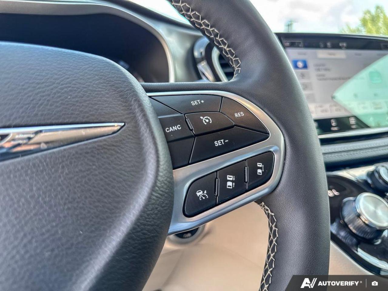 2024 Chrysler Pacifica Touring L   Leatherette Seats   Carplay Photo