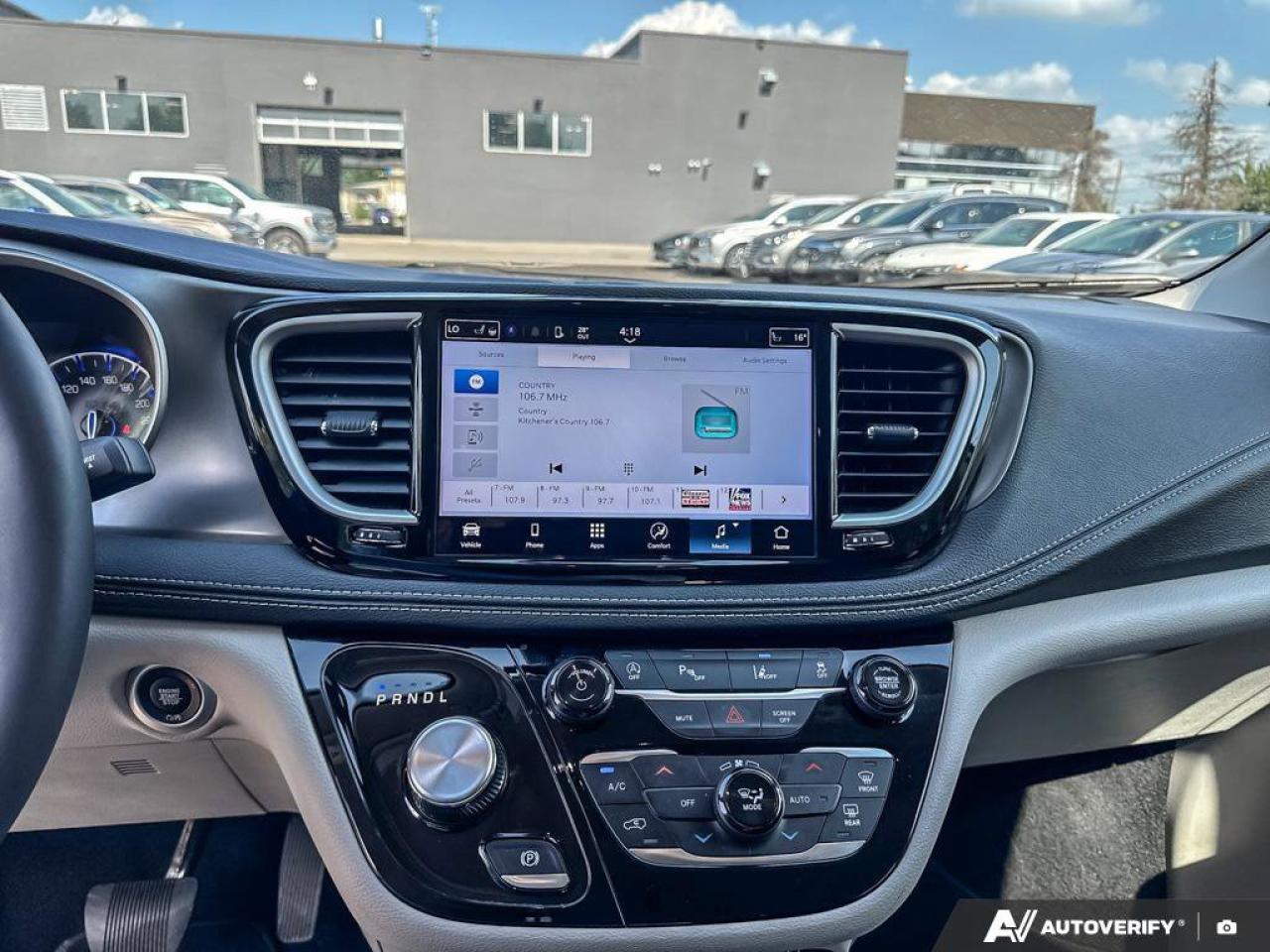 2024 Chrysler Pacifica Touring L   Leatherette Seats   Carplay Photo