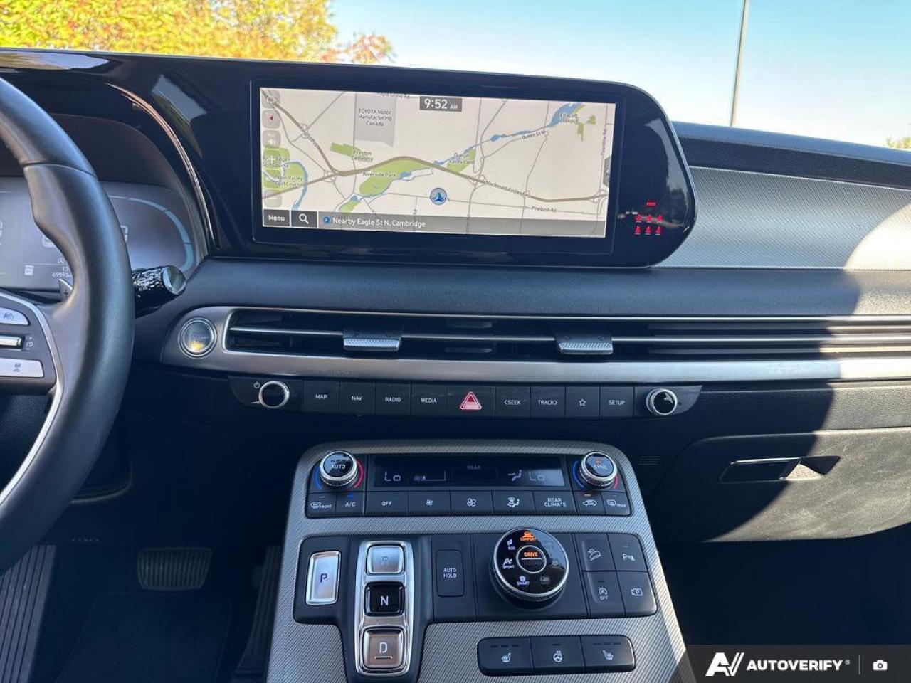 2024 Hyundai PALISADE Preferred AWD   8-Passenger   Heated Seats   CarPl Photo