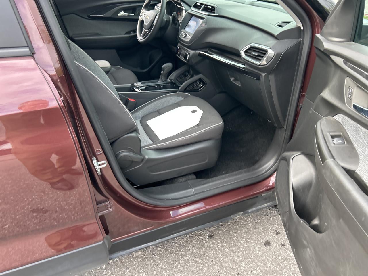 2023 Chevrolet TrailBlazer LT AWD Photo