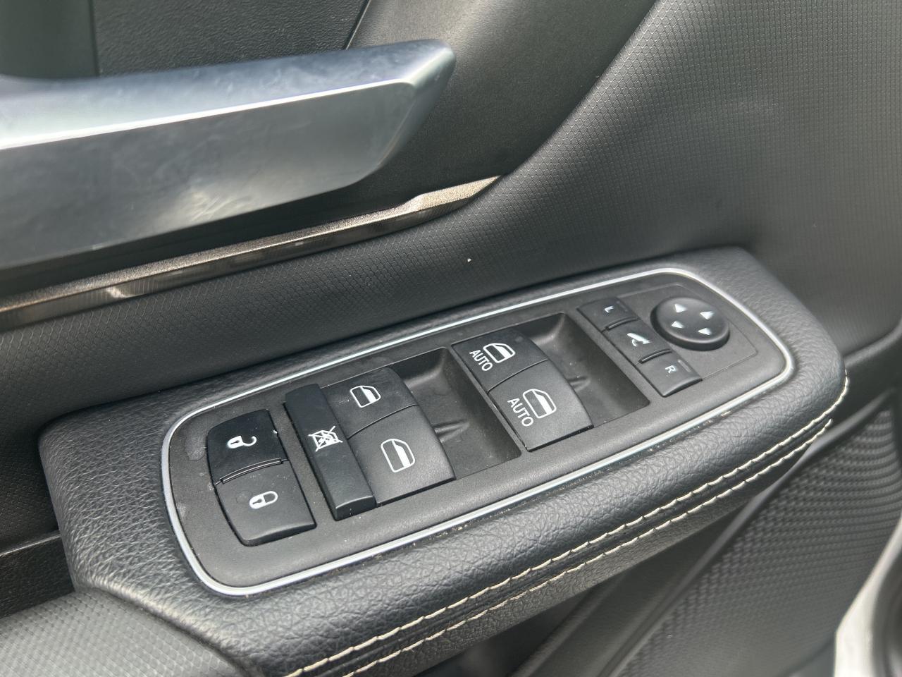 2022 RAM 1500 SPORT Photo