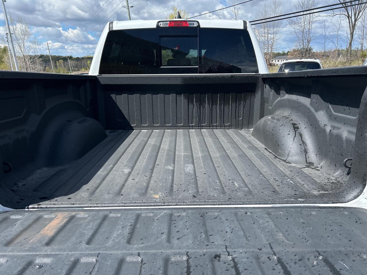 2022 RAM 1500 SPORT Photo4