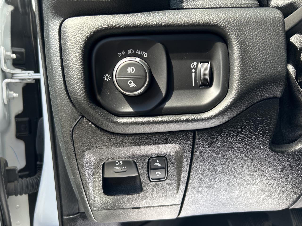 2022 RAM 1500 SPORT Photo