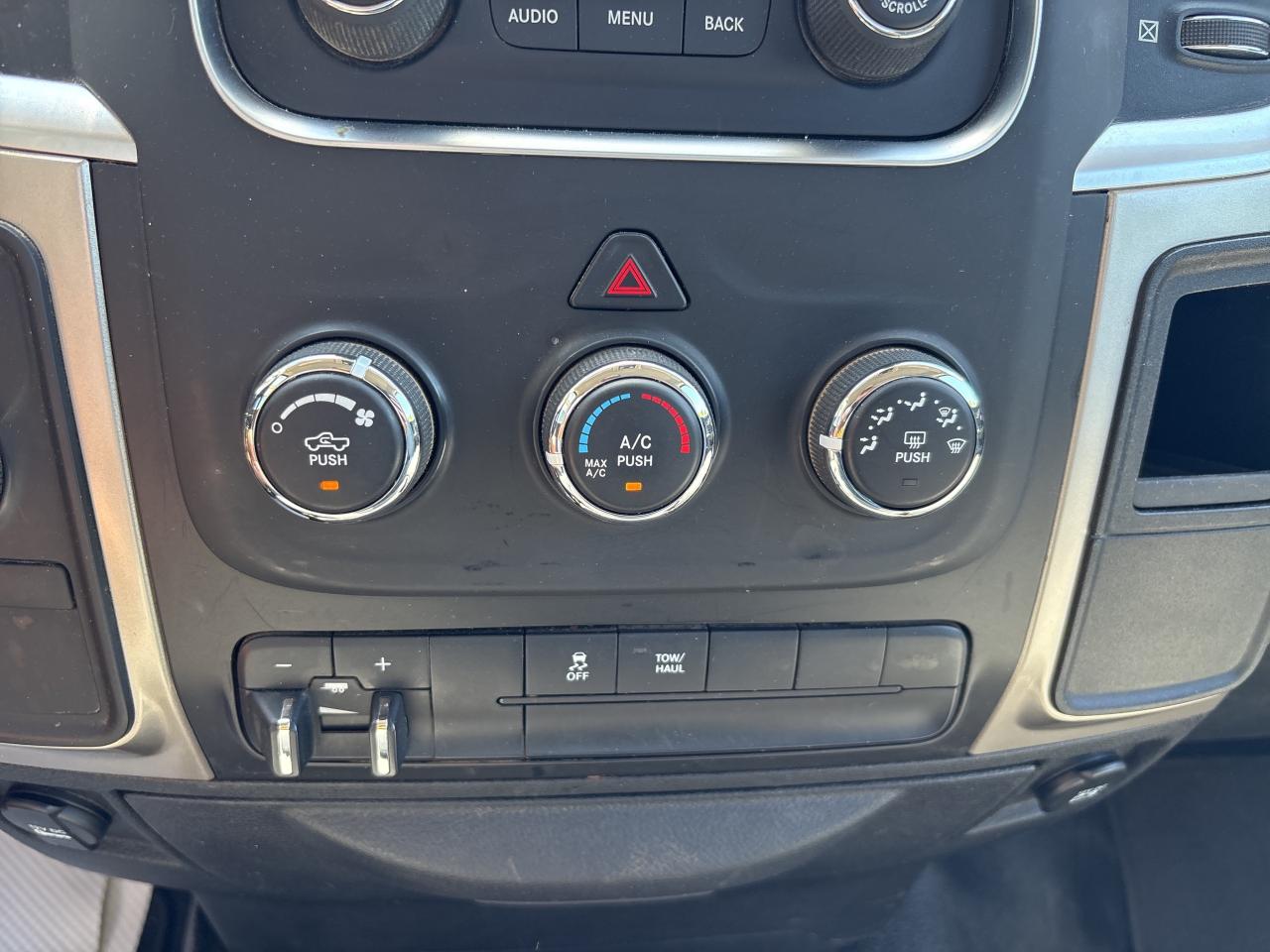 2016 RAM 2500 SLT Photo