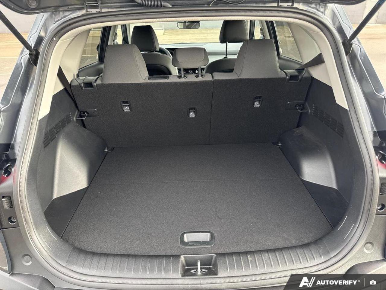 2025 Kia Seltos LX Photo