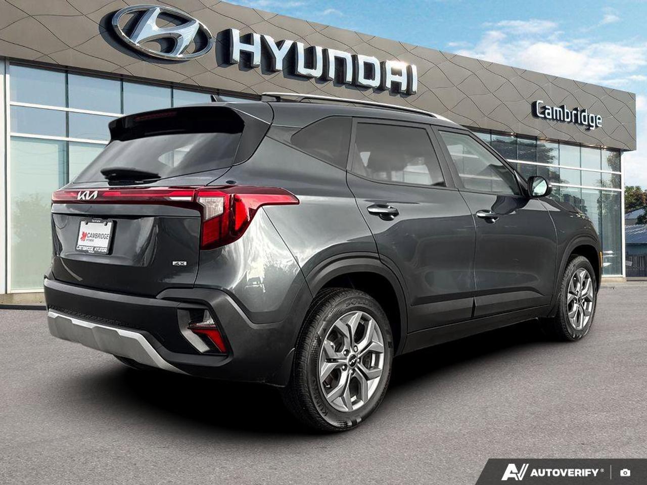 2025 Kia Seltos LX Photo