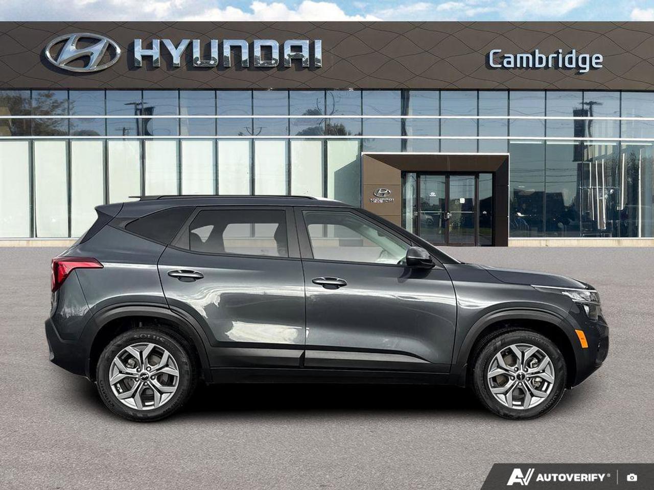 2025 Kia Seltos LX Photo