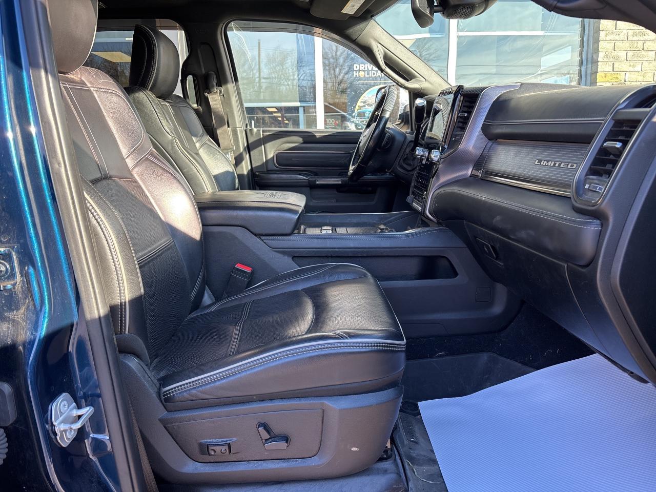 2020 RAM 3500 Limited Photo