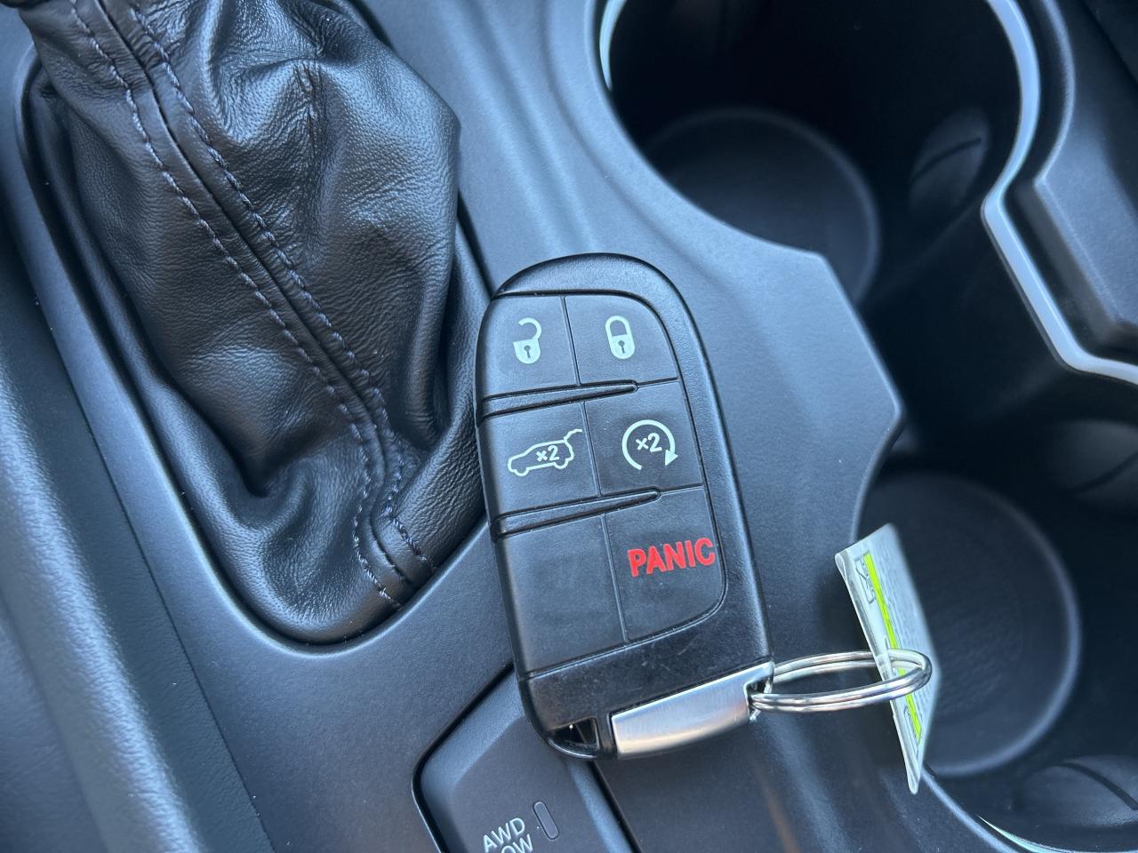 2023 Dodge Durango R/T Plus Photo