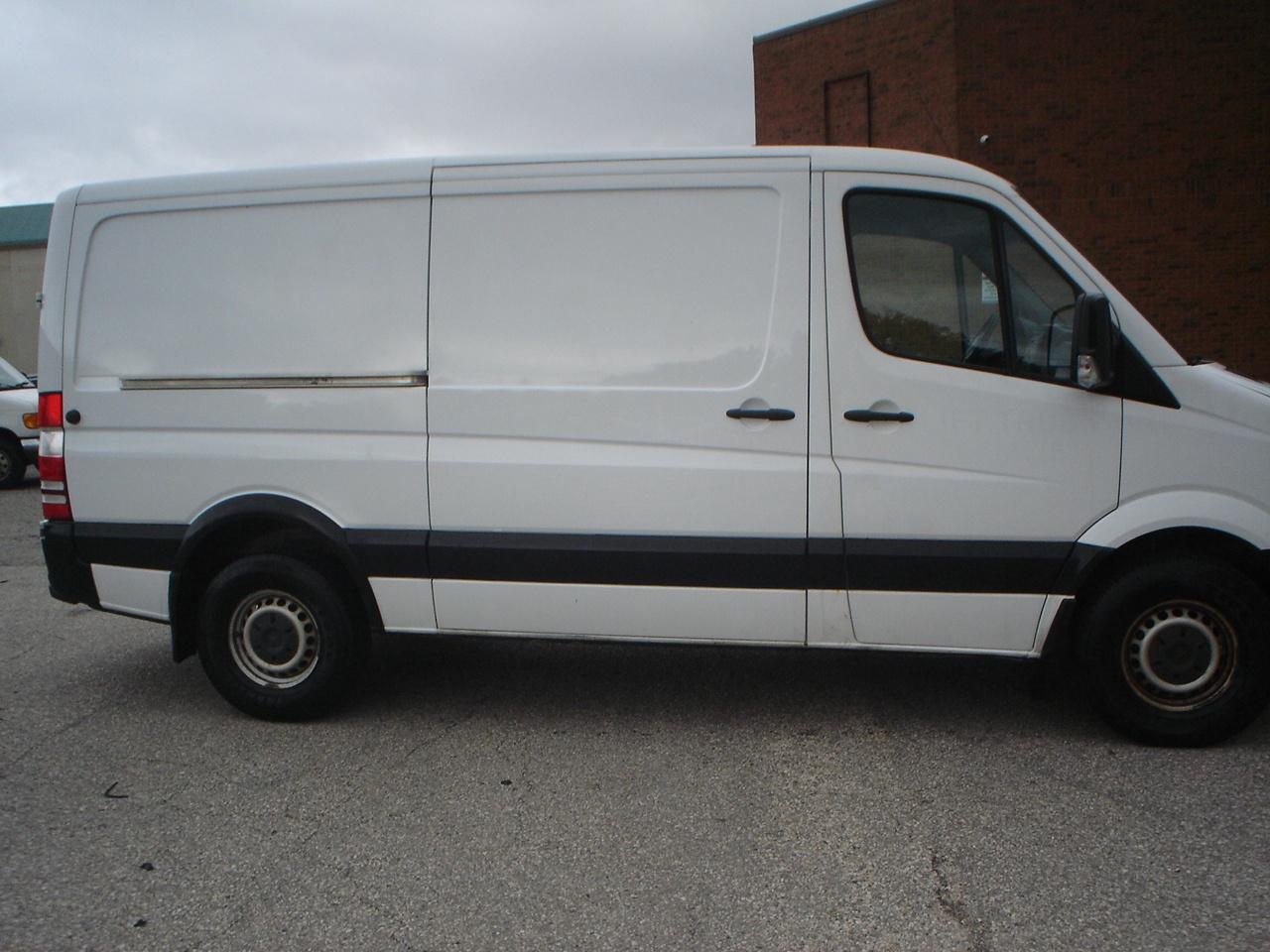 2017 Mercedes-Benz Sprinter 2500  Photo4