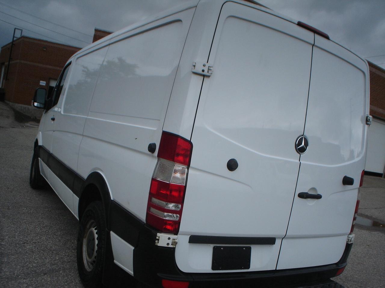2017 Mercedes-Benz Sprinter 2500  Photo