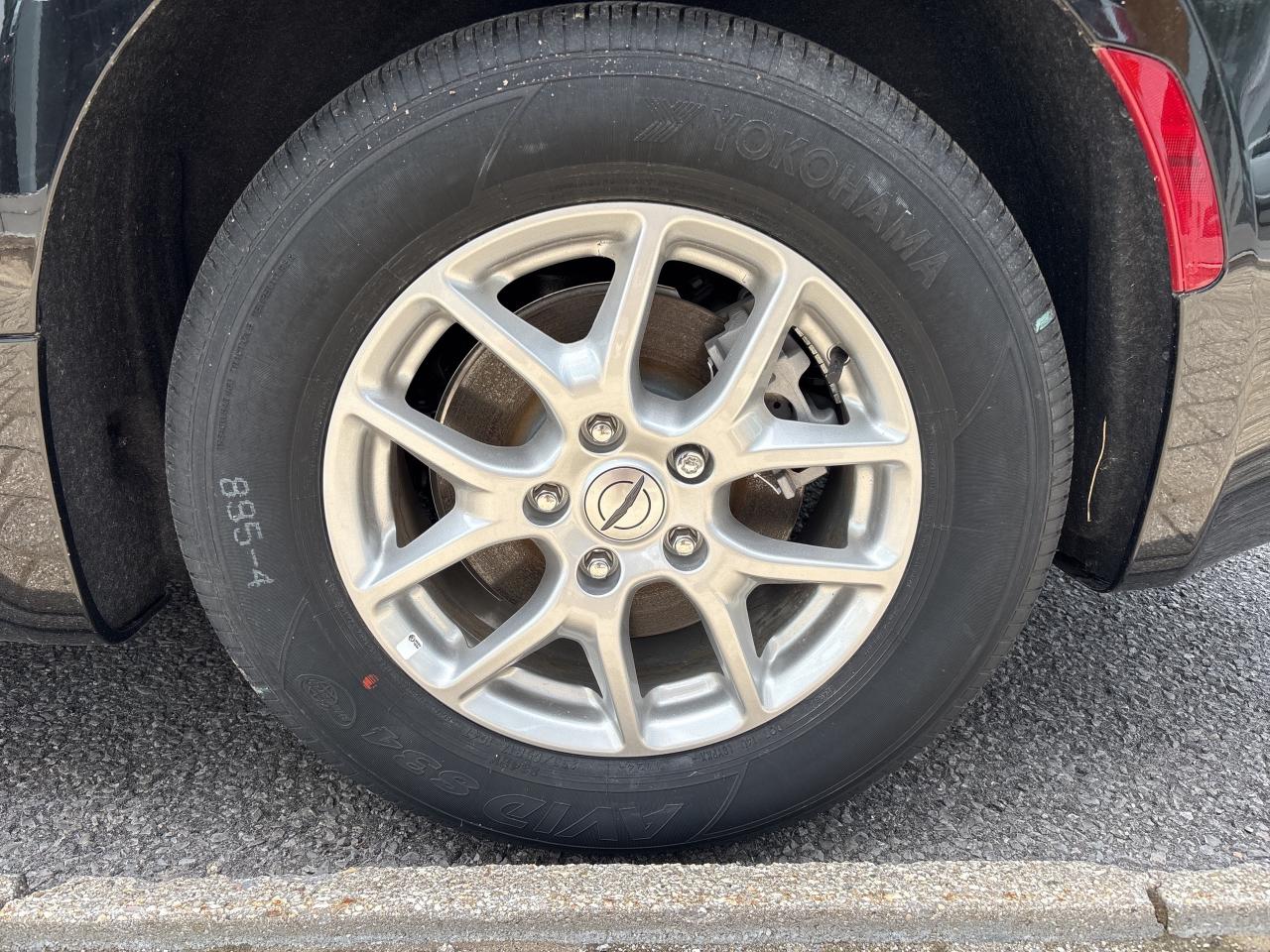 2024 Chrysler Grand Caravan SXT Photo