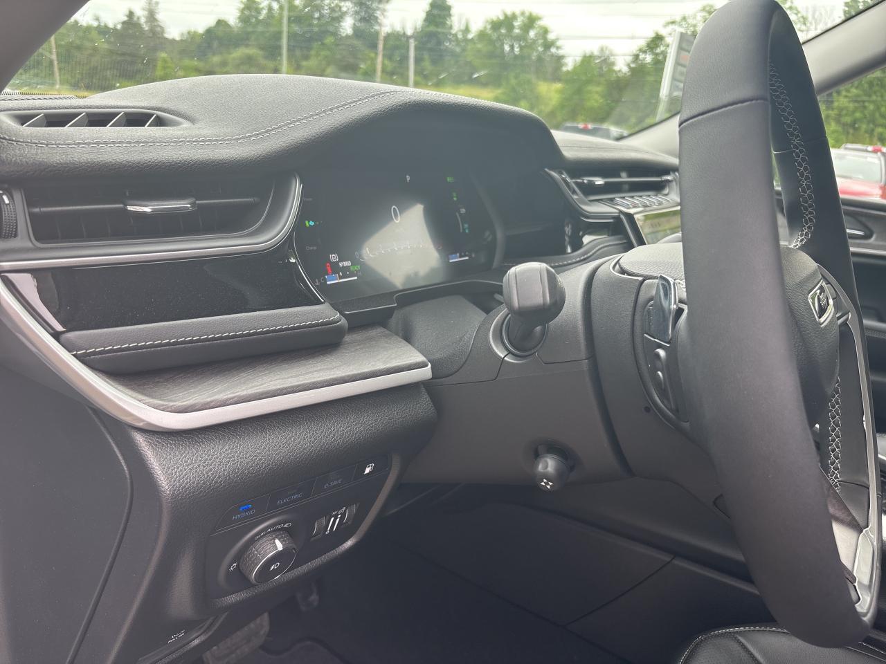 2023 Jeep Grand Cherokee 4xe  Photo