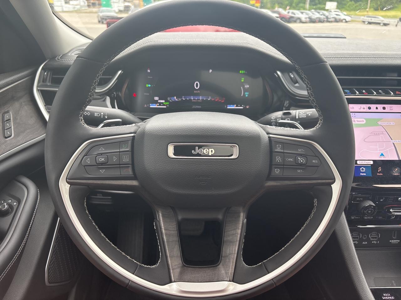 2023 Jeep Grand Cherokee 4xe  Photo