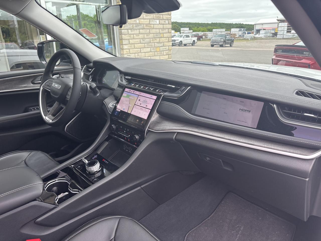 2023 Jeep Grand Cherokee 4xe  Photo