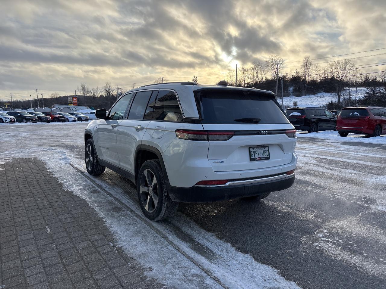 2023 Jeep Grand Cherokee 4xe  Photo