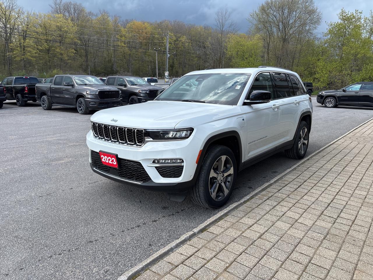 2023 Jeep Grand Cherokee 4xe  Photo