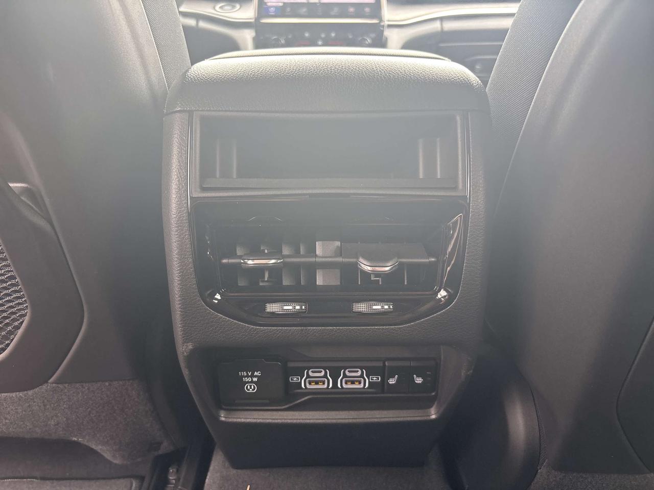 2023 Jeep Grand Cherokee  Photo